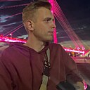 Знакомства: Евгений, 28 лет, Тюмень