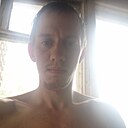 Знакомства: Артем, 32 года, Великий Новгород