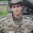 Знакомства: Максим, 22 года, Серафимович