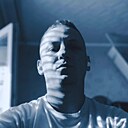 Знакомства: Артем, 33 года, Макеевка