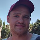 Знакомства: Максим, 34 года, Нефтеюганск