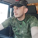 Знакомства: Лев, 31 год, Стаханов