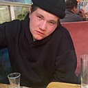 Знакомства: Илья, 22 года, Нижнекамск
