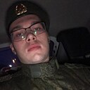 Знакомства: Макс, 22 года, Качканар