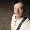 Знакомства: Макс, 28 лет, Кривой Рог