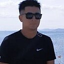 Знакомства: Миша, 28 лет, Екатеринбург