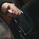 Знакомства: Евгений, 29 лет, Новосибирск