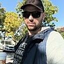 Знакомства: Артем, 39 лет, Находка