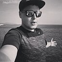 Знакомства: Сергей, 32 года, Геленджик