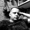 Знакомства: Денис, 37 лет, Волхов