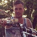 Знакомства: Серж, 28 лет, Магнитогорск