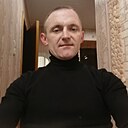 Знакомства: Лёха, 38 лет, Островец