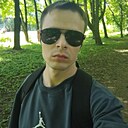 Знакомства: Виктор, 32 года, Узловая