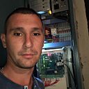 Знакомства: Алексей, 28 лет, Екатеринбург