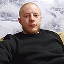 Знакомства: Олег, 32 года, Симферополь