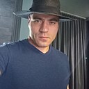 Знакомства: Антон, 39 лет, Калининград