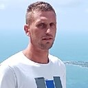 Знакомства: Артем, 38 лет, Феодосия