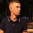 Знакомства: Игорь, 34 года, Ялта