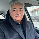 Знакомства: Виктор, 67 лет, Химки