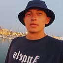 Знакомства: Макс, 31 год, Капчагай