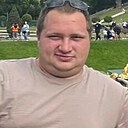 Знакомства: Иван, 30 лет, Волхов