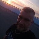 Знакомства: Втктор, 33 года, Снежногорск