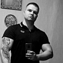 Знакомства: Олег, 32 года, Волгоград