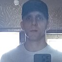 Знакомства: Максим, 24 года, Калинковичи