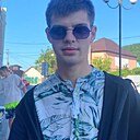 Знакомства: Виталий, 23 года, Колпино