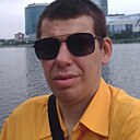 Знакомства: Виталий, 31 год, Первоуральск