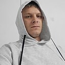 Знакомства: Максим, 31 год, Астана