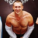 Знакомства: Евгений, 31 год, Рузаевка