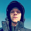 Знакомства: Максим, 29 лет, Белово