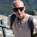 Знакомства: Роман, 29 лет, Мирный