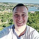 Знакомства: Олег, 32 года, Севастополь