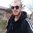 Знакомства: Денис, 29 лет, Партизанск