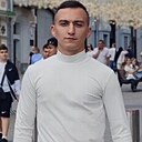 Знакомства: Рома, 27 лет, Белгород