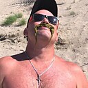 Знакомства: Денис, 38 лет, Калининград