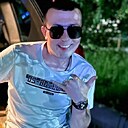 Знакомства: Артем, 31 год, Хороль