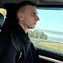 Знакомства: Максим, 25 лет, Орел