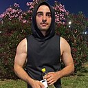 Знакомства: Ибрагим, 27 лет, Адлер