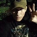 Знакомства: Бекзод, 33 года, Ташкент