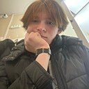 Знакомства: Виталя, 20 лет, Минск