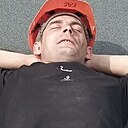 Знакомства: Дмитрий, 39 лет, Миасс