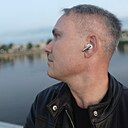 Знакомства: Ден, 39 лет, Великий Новгород