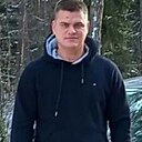Знакомства: Артем, 33 года, Мосты