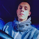 Знакомства: Илья, 21 год, Хойники