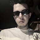 Знакомства: Radu, 22 года, București