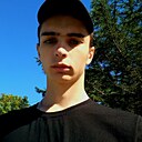 Знакомства: Руслан, 21 год, Корсаков