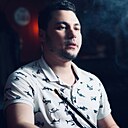 Знакомства: Теодор, 30 лет, Челябинск